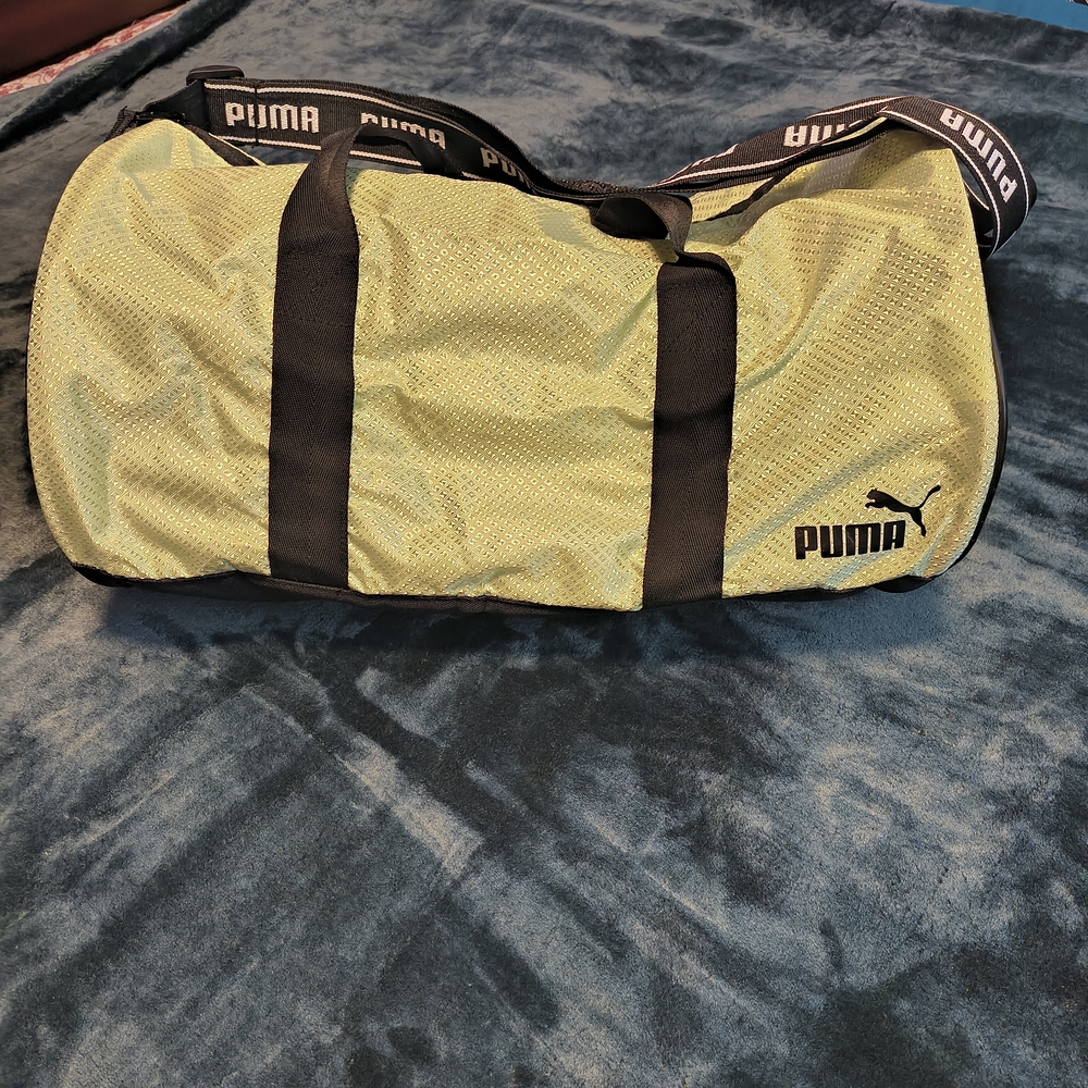 Puma Bright Green/Yellow Jolt Duffel Bag
